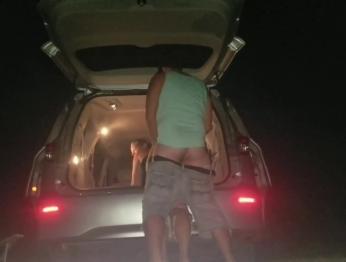 На шоссе темной пустыни ... потянул на хуй