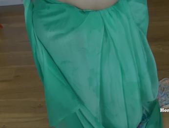 Мачеха хочет, чтобы сын кончил ей в дырки хинди (английские субтитры)