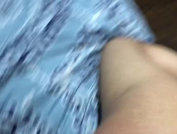 Маленькая латина, 18 лет, трахнута по-собачьи (Netflix and chill)