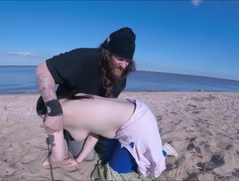 рапарига фазендо джинастика на прая и апальпада э тем суа орпа расгада