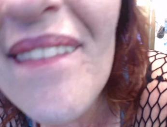 V 300 Дразнить заманчиво #DawnSkye # MILF # большая задница