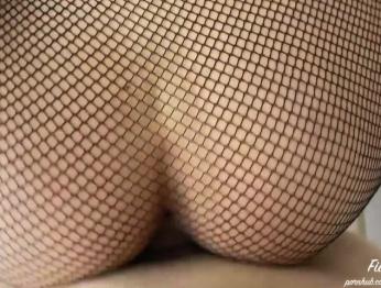 Грубый секс и громкие стоны с горячей девушкой в ​​сексуальном белье